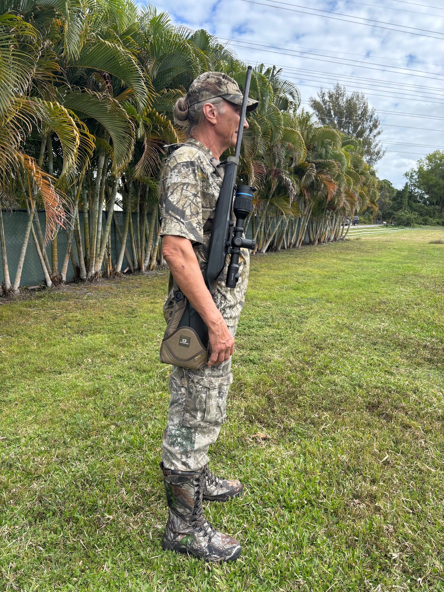 INTEGRATOR Rifle Carry System & Modular Hunting Vest